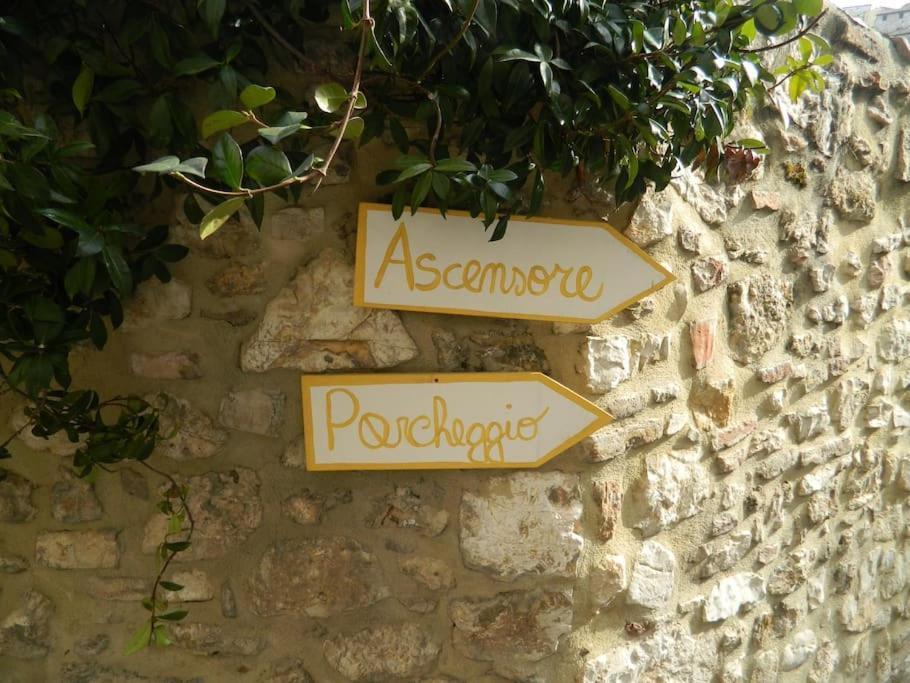 Appartement Casa Dell'Oliveto "Parcheggio Gratuito" à Narni Extérieur photo