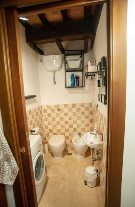 Appartement Casa Dell'Oliveto "Parcheggio Gratuito" à Narni Extérieur photo