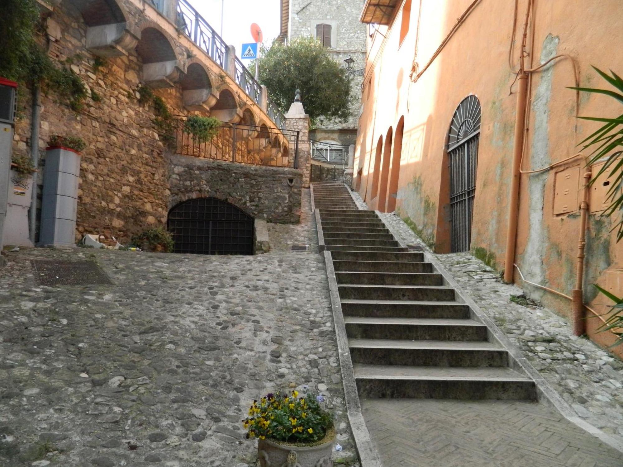 Appartement Casa Dell'Oliveto "Parcheggio Gratuito" à Narni Extérieur photo